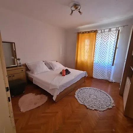 Guest house Jenifer *